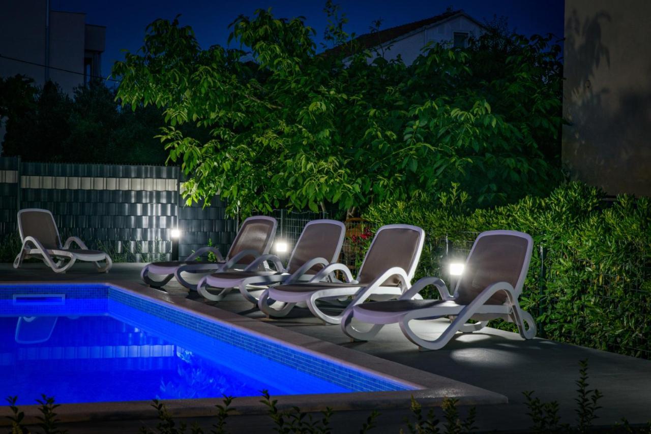Seka Apartments With A Pool Kaštela Exteriör bild